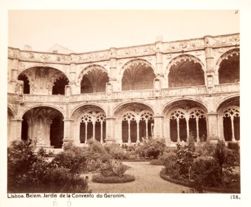 Fotografi på Convento do Geronimo, klosterträgård, Lissabon - Hallwylska museet - 107291
