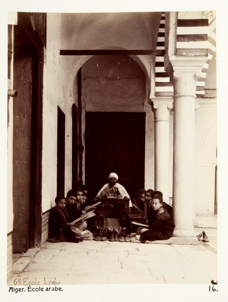Fotografi på arabisk skola, Alger - Hallwylska museet - 107931
