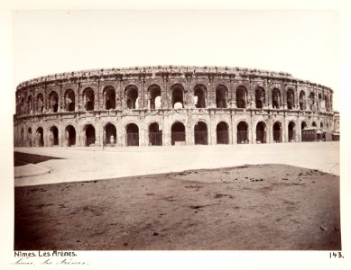 Fotografi på amfiteatern Les Arènes i Nîmes - Hallwylska museet - 107235