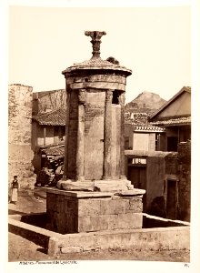 Fotografi på Lysikratesmonumentet i Aten, Grekland - Hallwylska museet - 104629