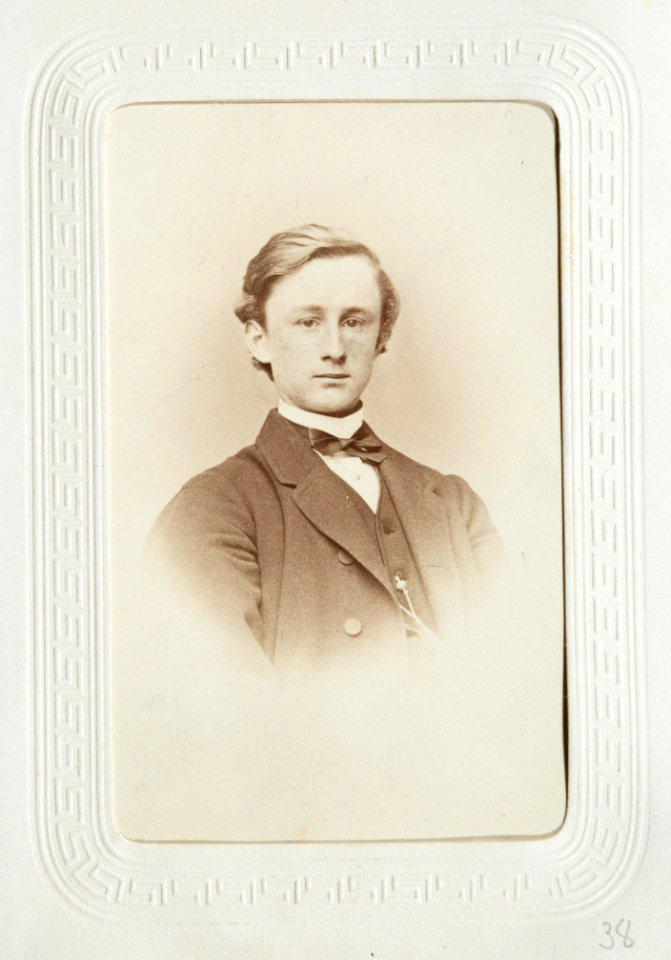 Fotografiporträtt på Adolph Fredrik Hök, 1860-tal - Hallwylska museet - 107616