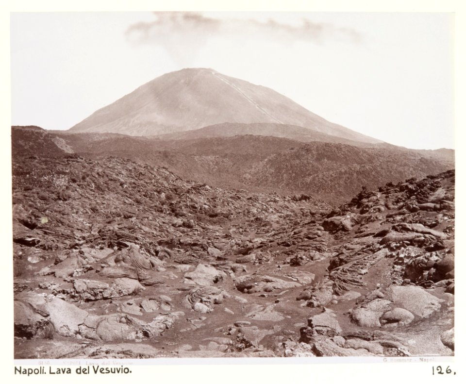Fotografi på vulkanen Vesuvio - Hallwylska museet - 107908