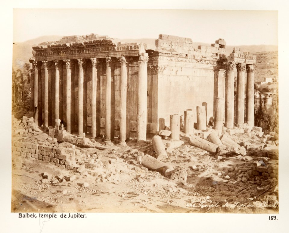 Fotografi på romerska tempelruiner i Balbek - Hallwylska museet - 104283
