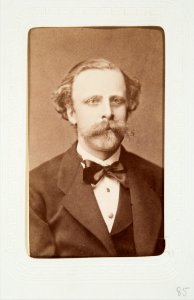 Fotografiporträtt på friherre Johan Albert Kantzow - Hallwylska museet - 107658 photo