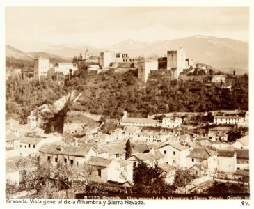 Fotografi. Granada. Vista general de la Alhambra y Sierra Nevada - Hallwylska museet - 104830 photo