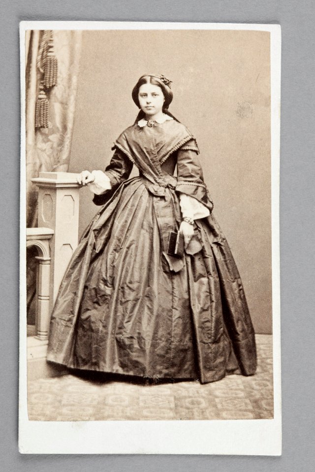 Fotografi. Porträtt. Wilhelmina von Hallwyl - Hallwylska museet - 87184