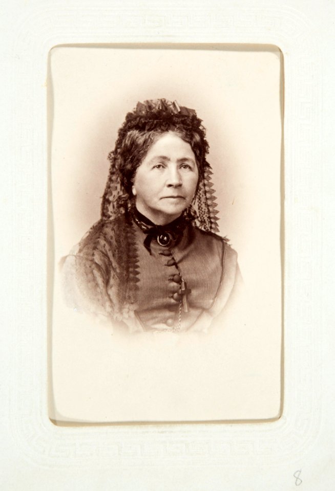 Fotografiporträtt på Margarethe Cecilie von Hallwyl. Walther von Hallwyls mamma, 1850 - 1893 - Hallwylska museet - 107586