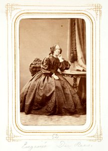 Fotografiporträtt på Eugenie Du Rees - Hallwylska museet - 107844 photo