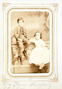 Fotografiporträtt på syskonen Seth och Bertha Kempe, 1860-tal - Hallwylska museet - 107837 photo
