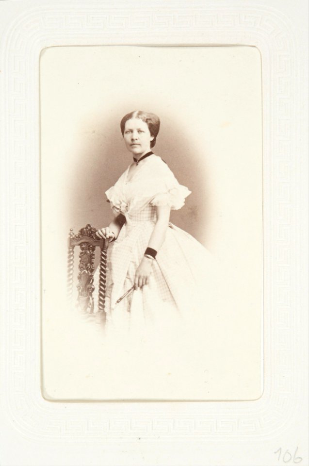 Fotografiporträtt på Anna Servais - Hallwylska museet - 107756