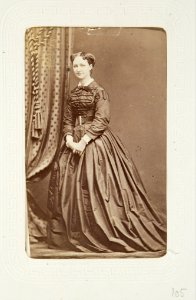 Fotografiporträtt på Hilma Winroth, 1800-talets andra hälft - Hallwylska museet - 107667