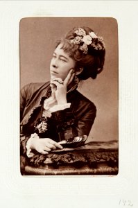 Fotografiporträtt på fru Bors född Lázár - Hallwylska museet - 107738