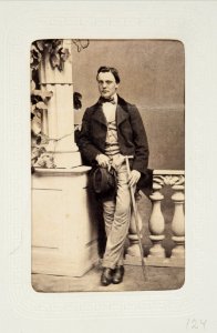 Fotografiporträtt på geologen Edmund Fellenberg, 1860-tal - Hallwylska museet - 107747