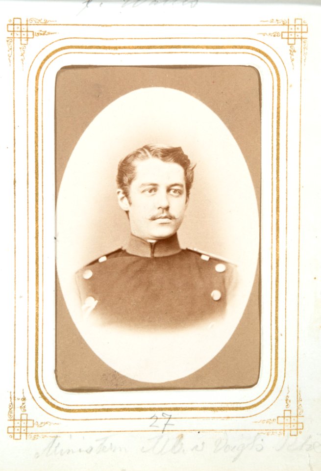 Fotografiporträtt på Minister Albert von Voigts-Rhetz, 1860-tal - Hallwylska museet - 107819