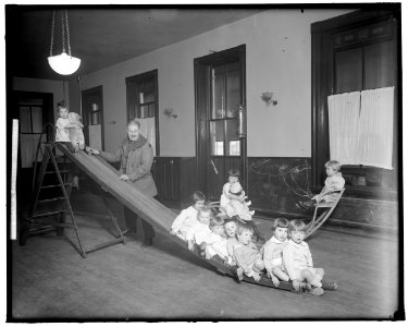 FOUNDLING HOSPITAL. PLAYROOM LCCN2016861774