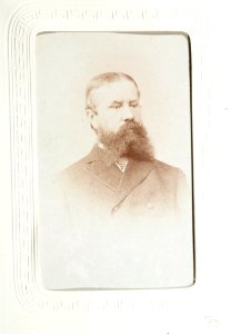 Fotografiporträtt på politikern Rüdiger von der Goltz, 1800-talets andra hälft - Hallwylska museet - 107648
