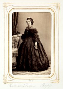 Fotografiporträtt på kammarrådinnan Matilda Pripp - Hallwylska museet - 107840
