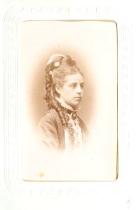 Fotografiporträtt på Wilhelmina von Hallwyl, 1874 - Hallwylska museet - 107587