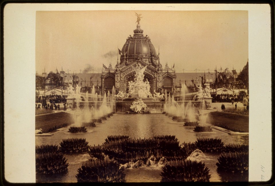 Fountain Coutan and the Central Dome, Paris Exposition, 1889 LCCN91725838