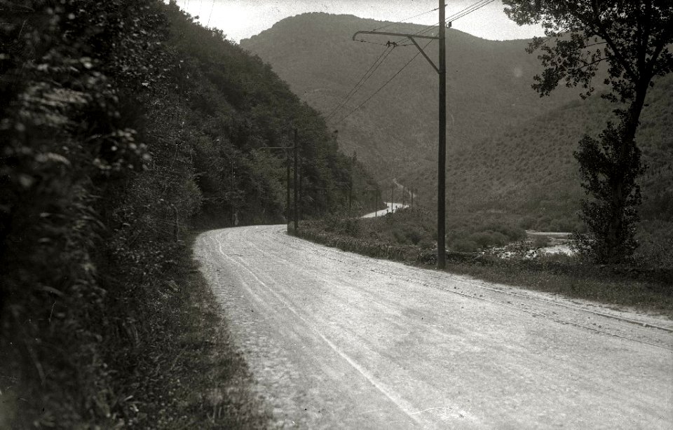 Fotografías de las localidades por donde pasa el circuito automóvilistico de Lasarte (2 de 16) - Fondo Car-Kutxa Fototeka