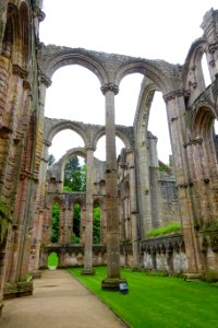 Fountains Abbey - North Yorkshire, England - DSC00639
