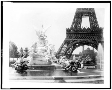 Fountain Coutan and base of Eiffel Tower with Trocadéro Palace in background, Paris Exposition, 1889 LCCN92519642 photo