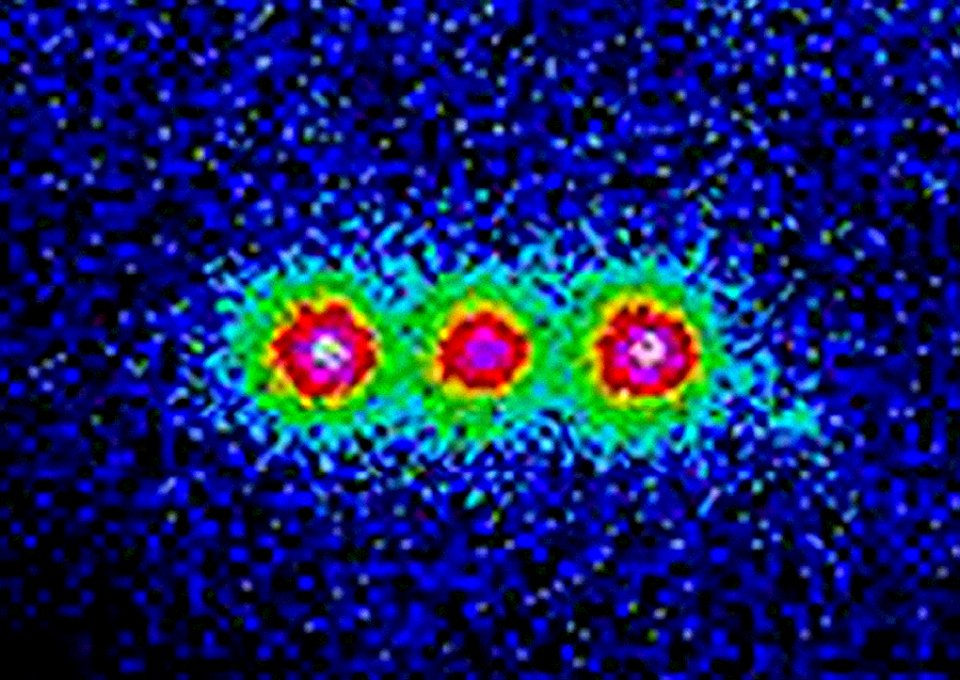 Fourier Transform, Beryllium Ions (5883951063)