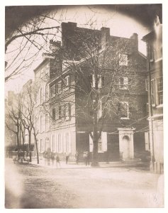 Fourth and Locust streets LCCN2015651587