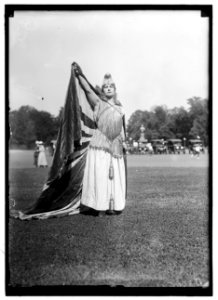 FOURTH OF JULY. TABLEAU ON ELLIPSE LCCN2016869371