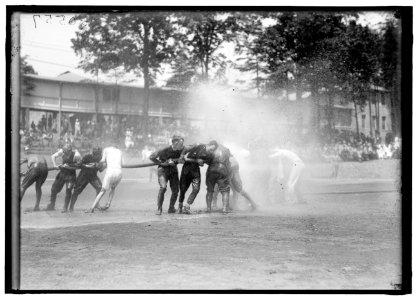 FOURTH OF JULY. SCENES IN CELEBRATION AT WALTER REED LCCN2016870170
