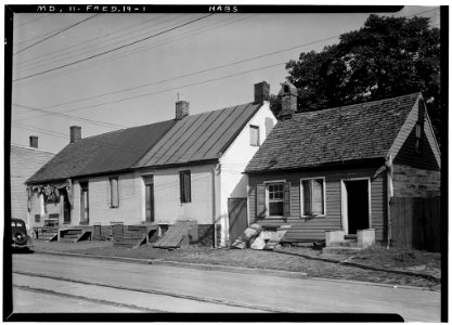 Fourth Street (Row Cottages), Fifth Street, Frederick 081648pv
