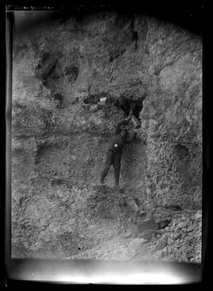 FRAC31555 67Fi76 - Pyrénées. Gavarnie. Villa Gaurier