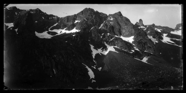 FRAC31555 67Fi117 - Pyrénées. Cujala de Sesques