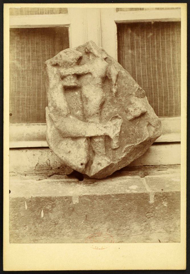 Fragment de sculpture (chez Mr Dezeimeris) Loupiac - J-A Brutails - Université Bordeaux Montaigne - 0254