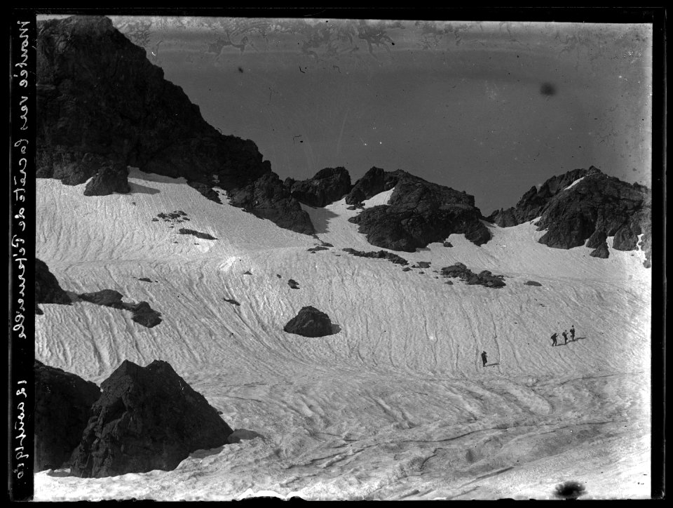 FRAC31555 67Fi20 - Pyrénées. Crête de Peterneille