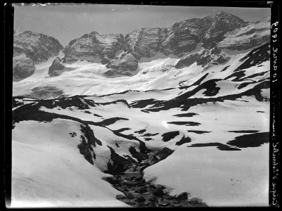 FRAC31555 67Fi35 - Pyrénées. Cirque d'Estaubé