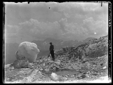 FRAC31555 67Fi39 - Pyrénées. Vignemale