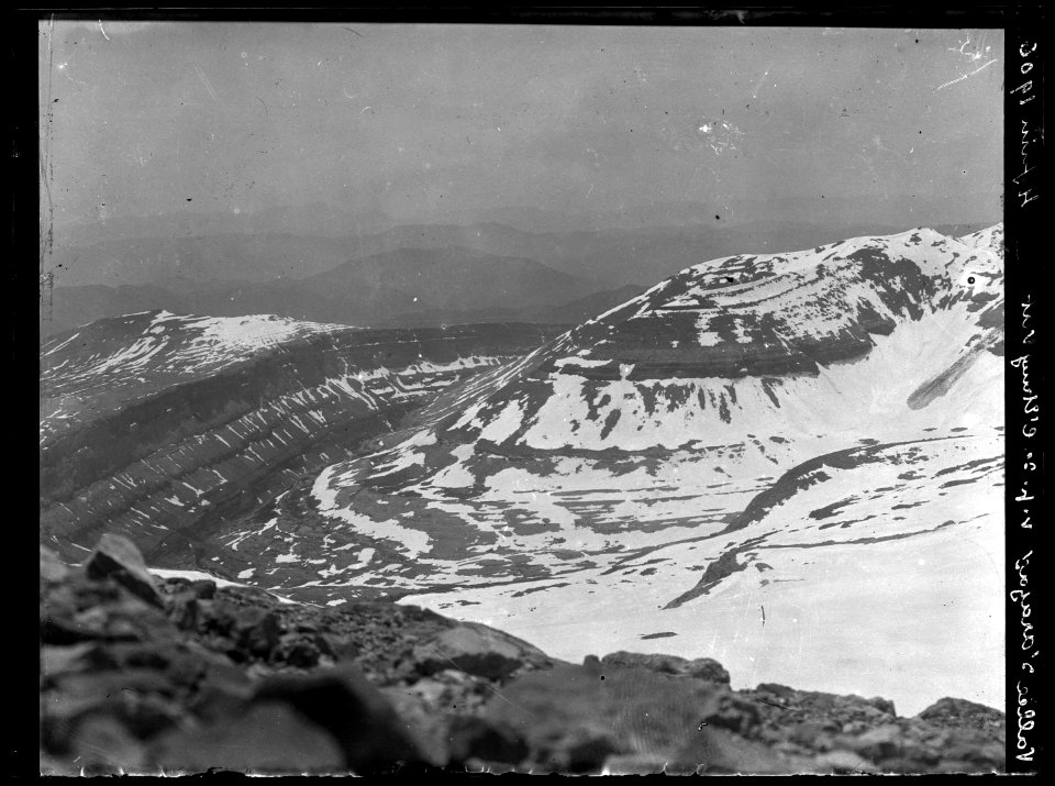 FRAC31555 67Fi7 - Pyrénées. Vallée d'Arazas