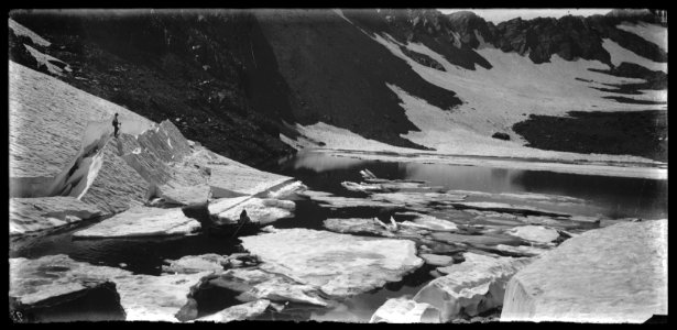 FRAC31555 67Fi78 - -Pyrénées. Lac-