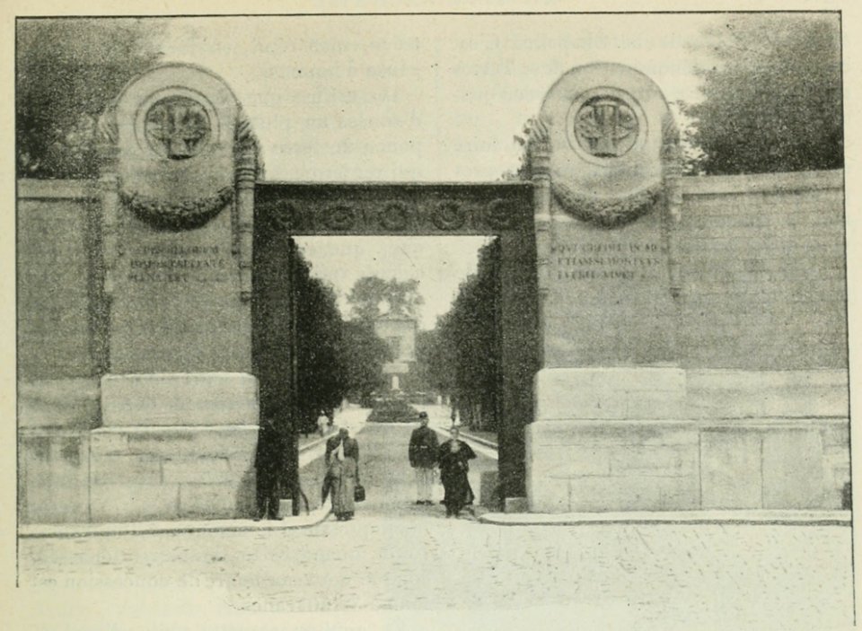 Fraigneau - Au Père-Lachaise - Le Monde moderne - p681