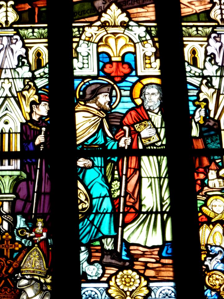 France Saverne église de la nativité Pelerins d'Emmaüs stained glass-detail