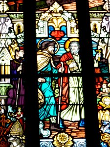 France Saverne église de la nativité Pelerins d'Emmaüs stained glass-detail