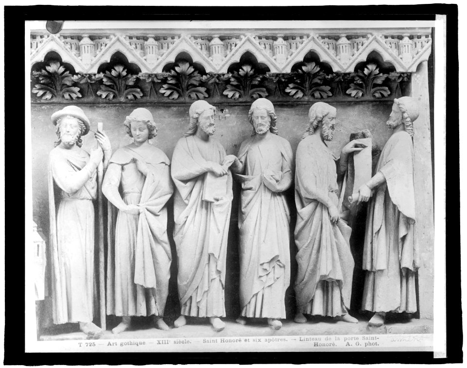 France, Cathedral Amiens, six apostles LCCN2016826269