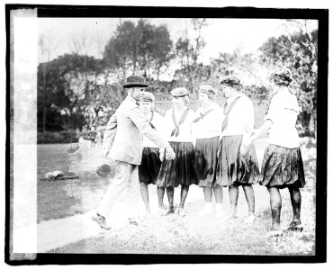 Francis Bloome, Mary Cook, Lucile Boyd, Gertrude Cherry, Ruth Jane Bauske LCCN2016827120