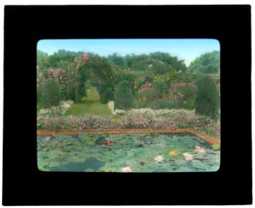 Francis Burrall Hoffman house, Southampton, New York. Lily pool LCCN2008675737
