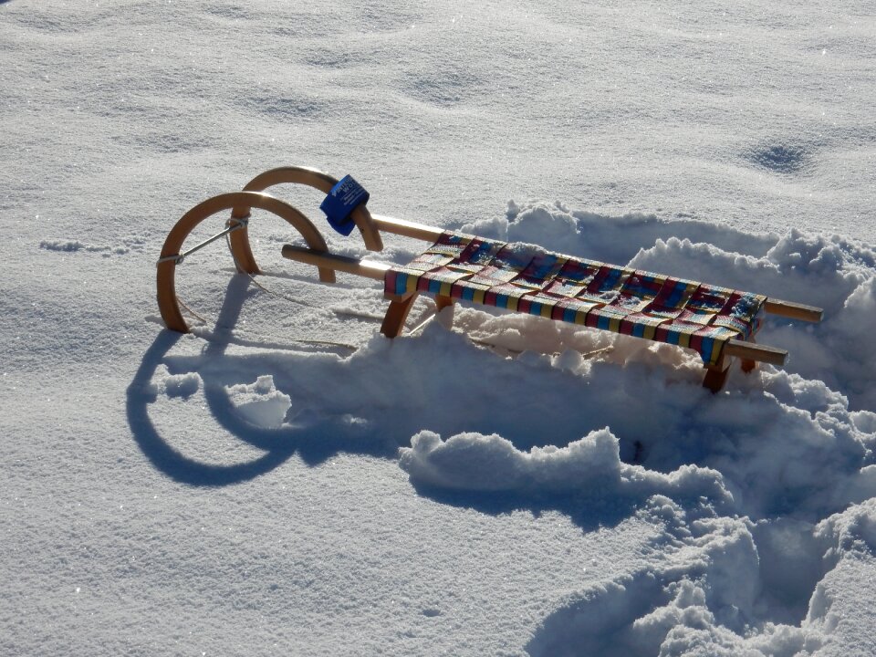 Slide toboggan snowy