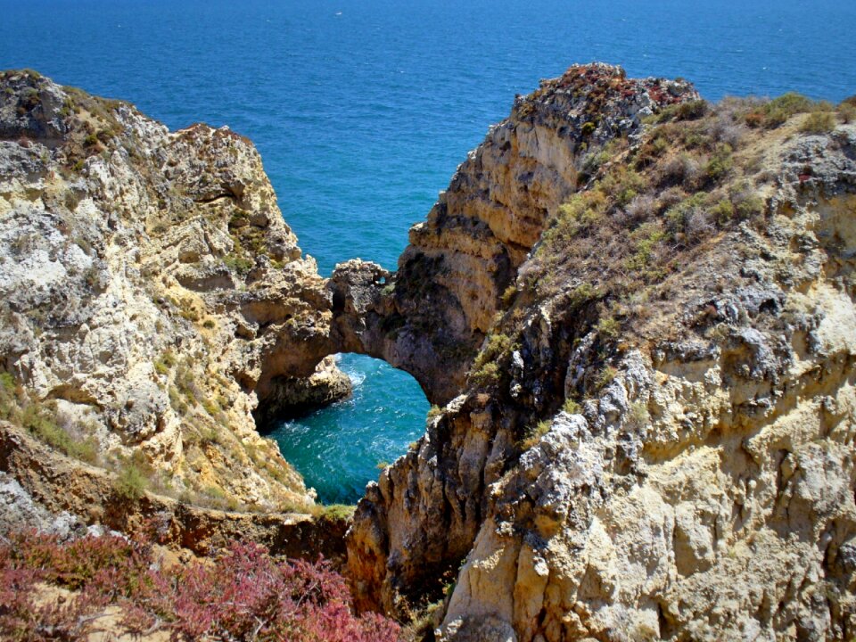 Landscape travel island