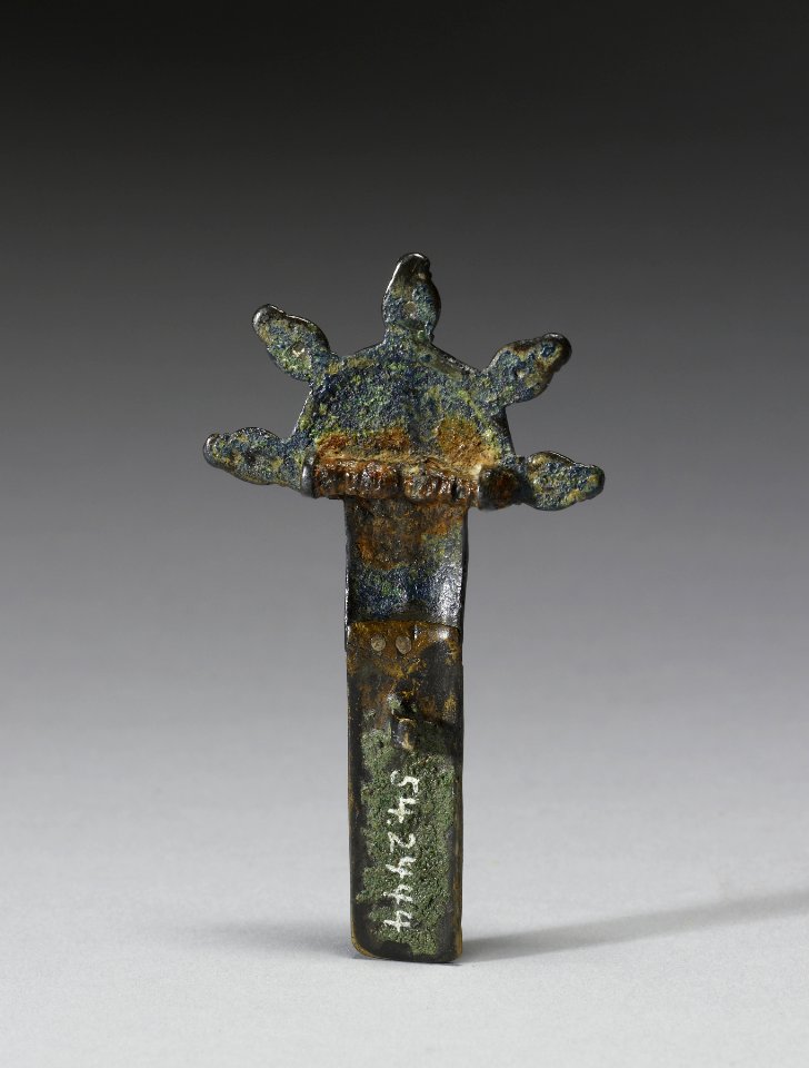 Frankish - Bow Fibula - Walters 542444 - Back