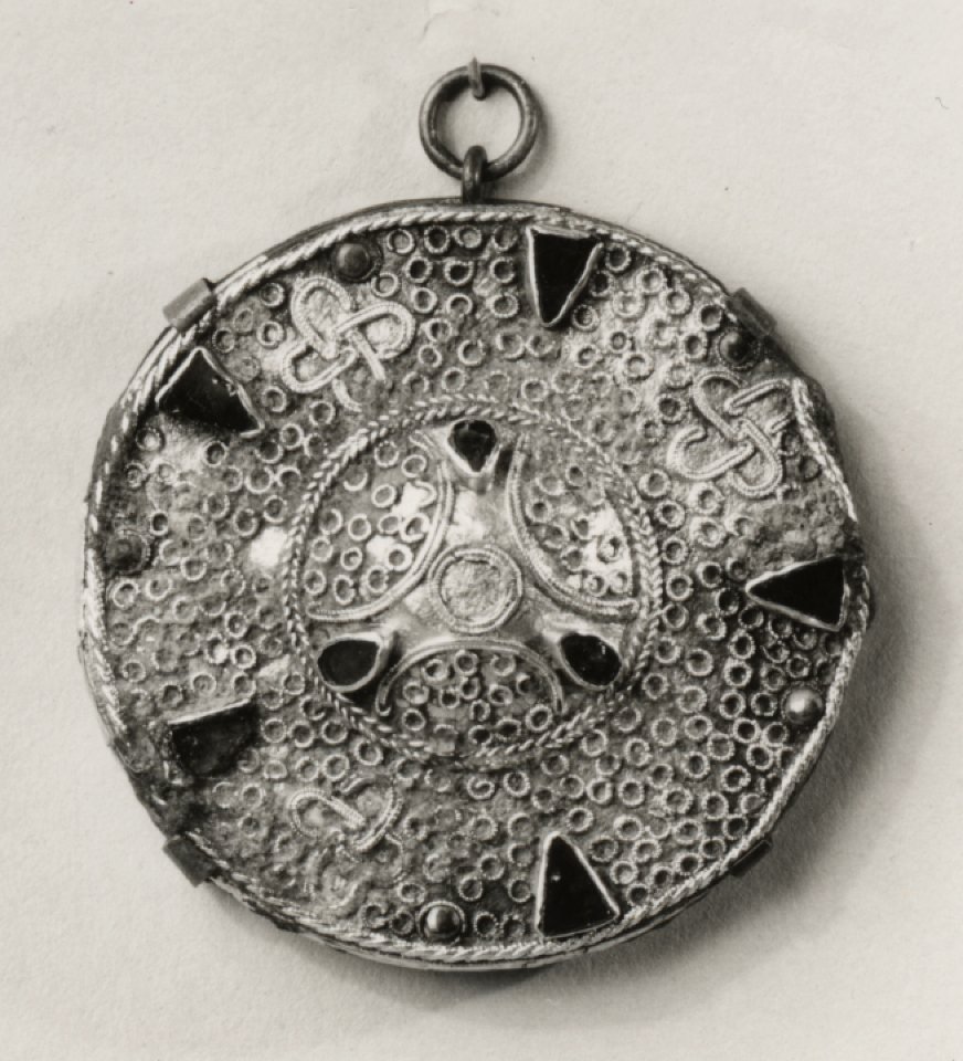 Frankish - Disk Fibula - Walters 571825