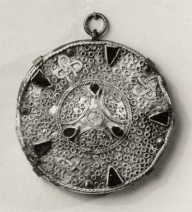 Frankish - Disk Fibula - Walters 571825